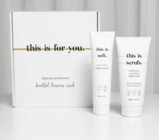 Cadeauset "This is Us Body Scrub + Body Cream"